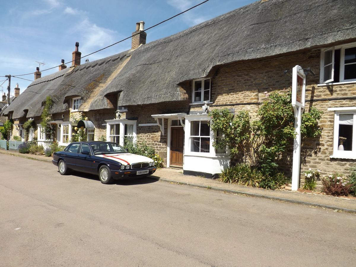 The Vane Arms Hotel Sudborough Kültér fotó