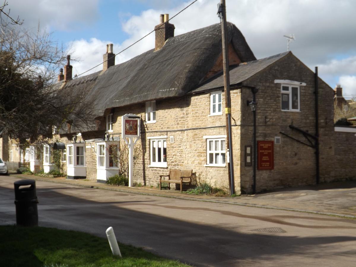 The Vane Arms Hotel Sudborough Kültér fotó